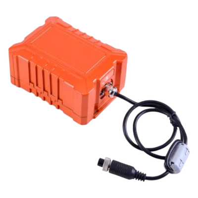 [DS-MP1431-64G(AE)] Caja de Almacenamiento Ignífuga para Grabador de Video Móvil / 64 GB / Resistencia al Fuego 15 min @ 1100 °C / Impermeable 24 h @ 100 m (328 ft) / Impacto 100 Gs @ 50 ms / Antiaplastamiento 100 KN / USB Conector de Aviación